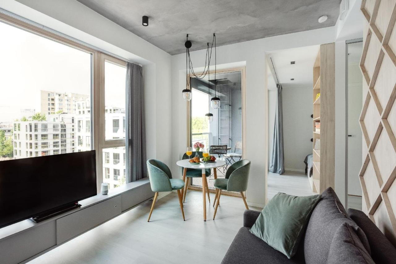 Brand New Smart House Center *